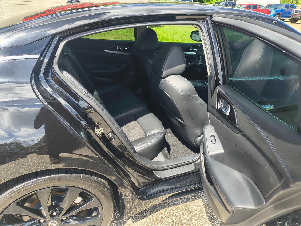 Nissan Maxima SR 3.5L 2017