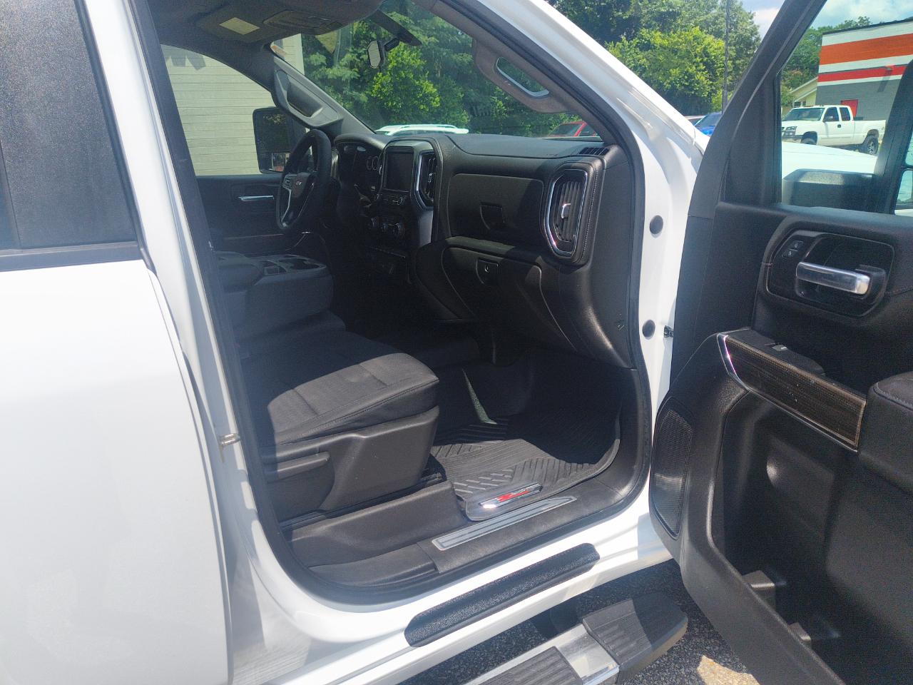 Chevrolet Silverado 2500HD 4WD Crew Cab 159" LT 2023