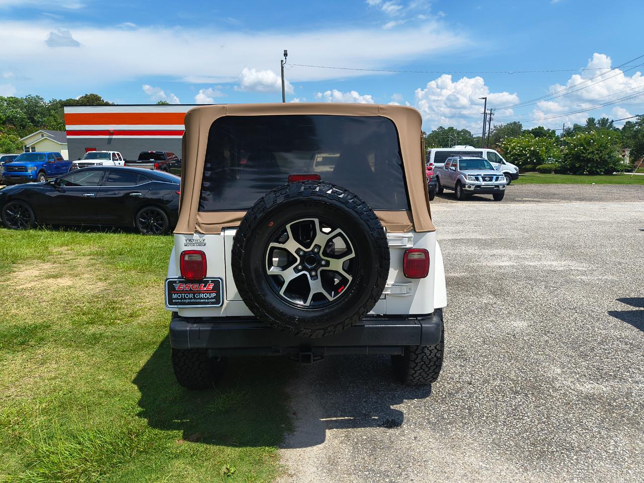 Jeep Wrangler 2dr Sahara 2000