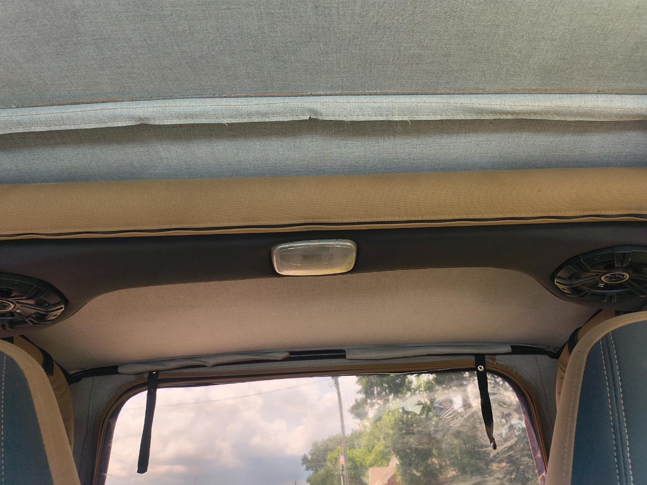 Jeep Wrangler 2dr Sahara 2000