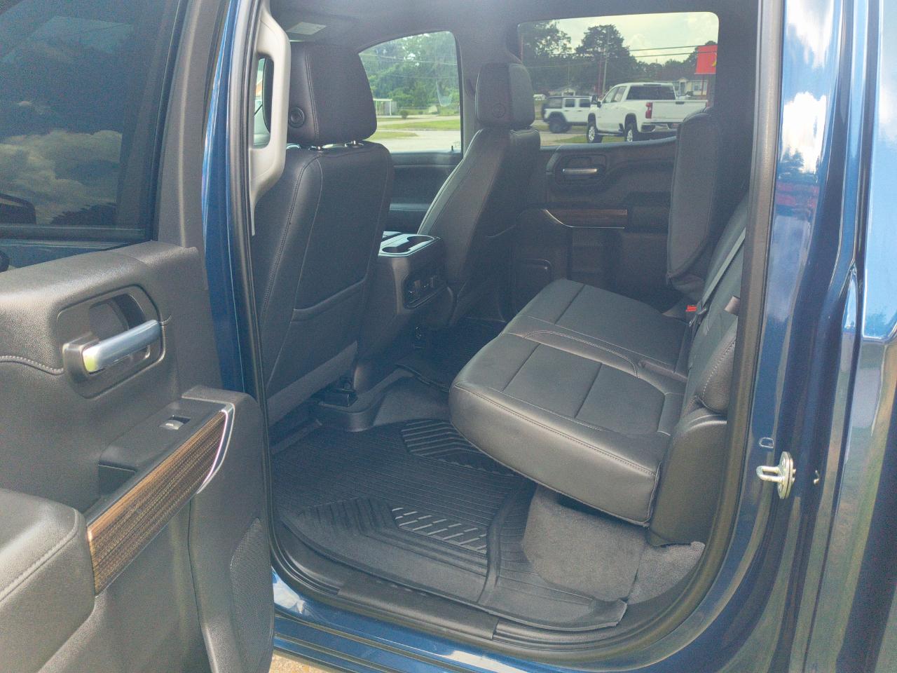 Chevrolet Silverado 1500 4WD Crew Cab 147" LT Trail Boss 2021