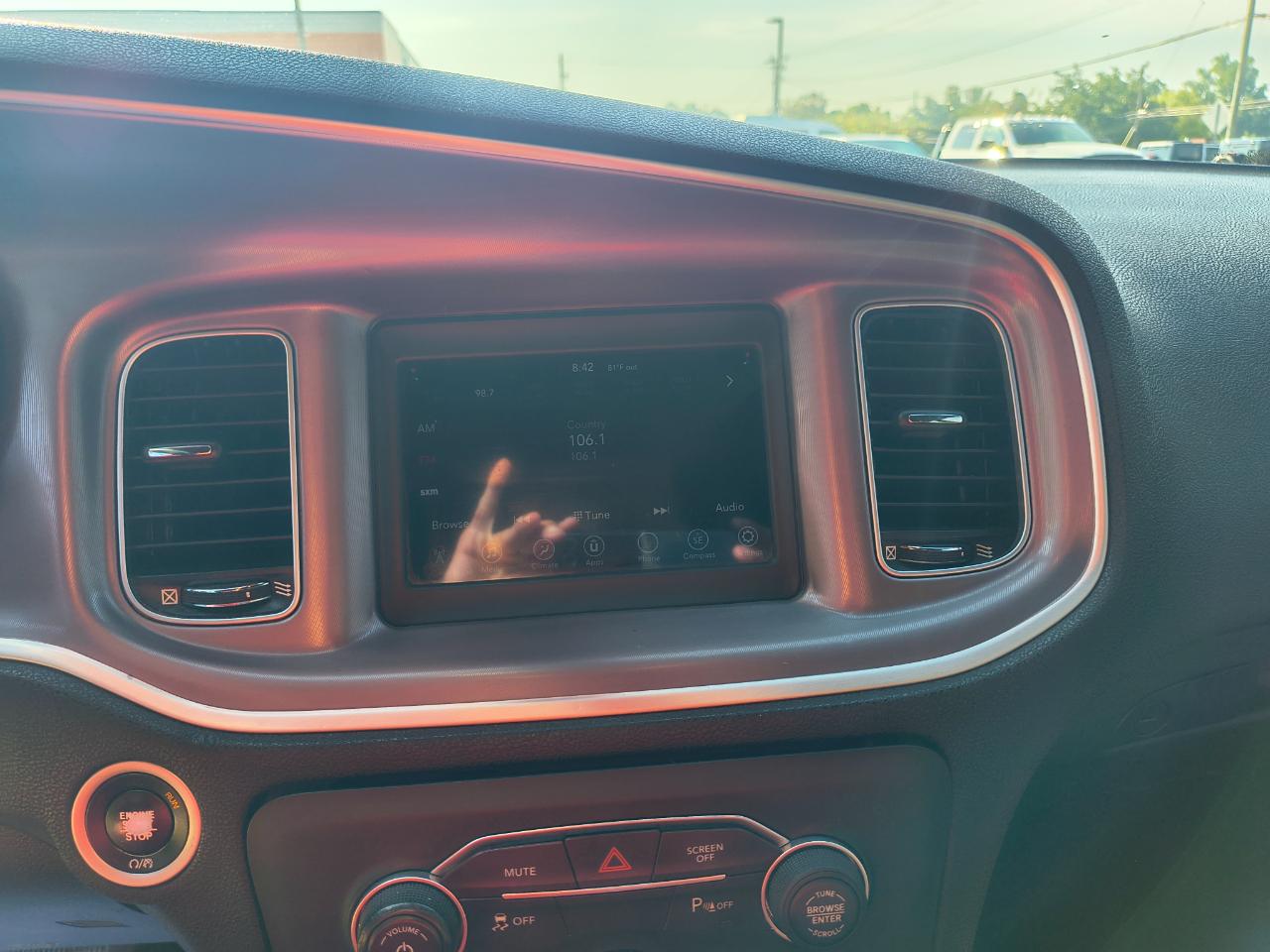 Dodge Charger SXT RWD 2019