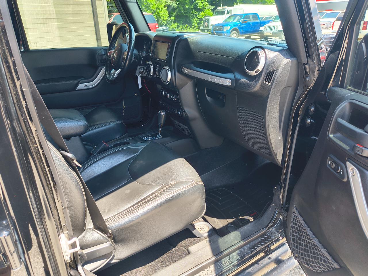 Jeep Wrangler Unlimited 4WD 4dr Rubicon Hard Rock 2016