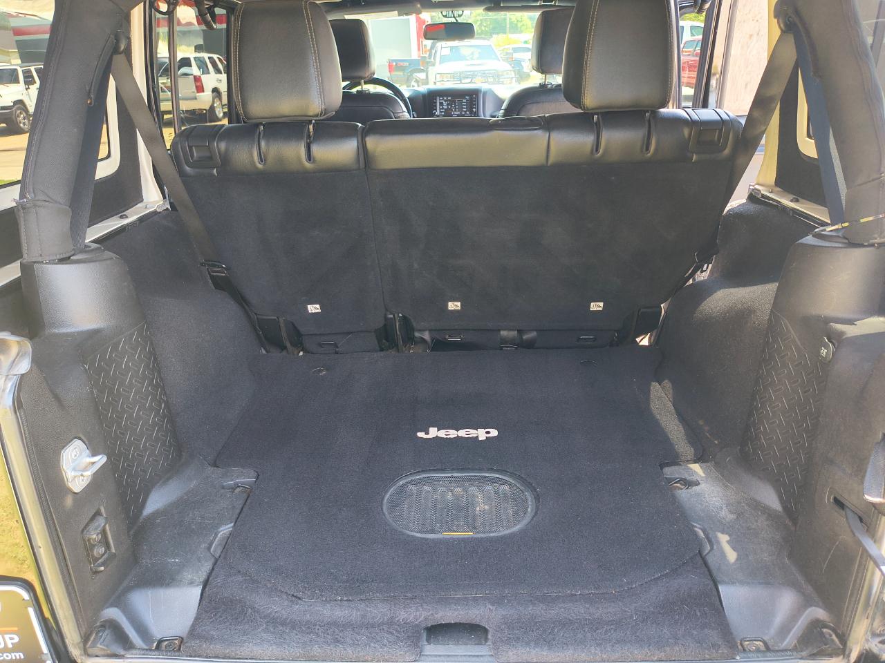 Jeep Wrangler Unlimited 4WD 4dr Rubicon Hard Rock 2016