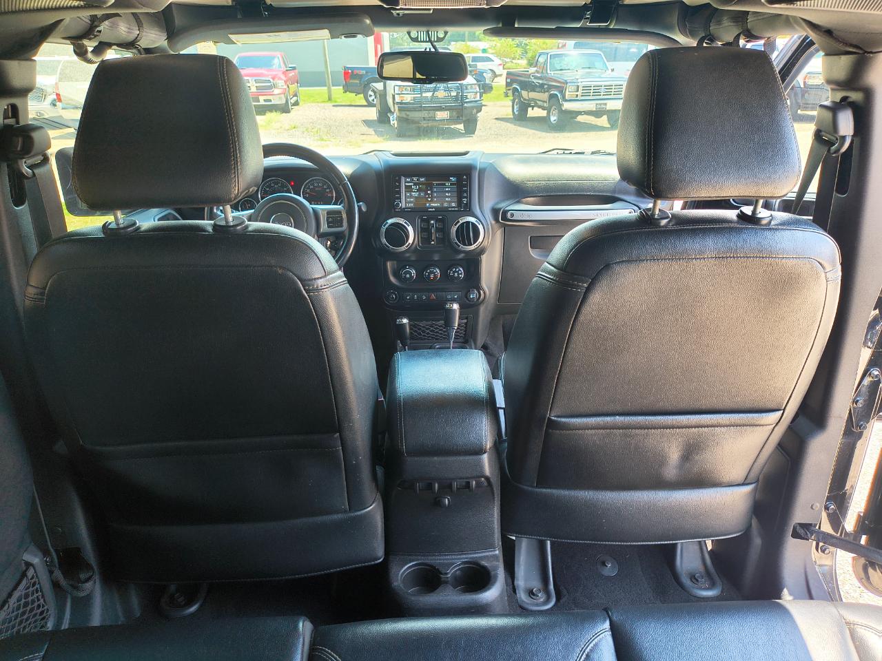 Jeep Wrangler Unlimited 4WD 4dr Rubicon Hard Rock 2016