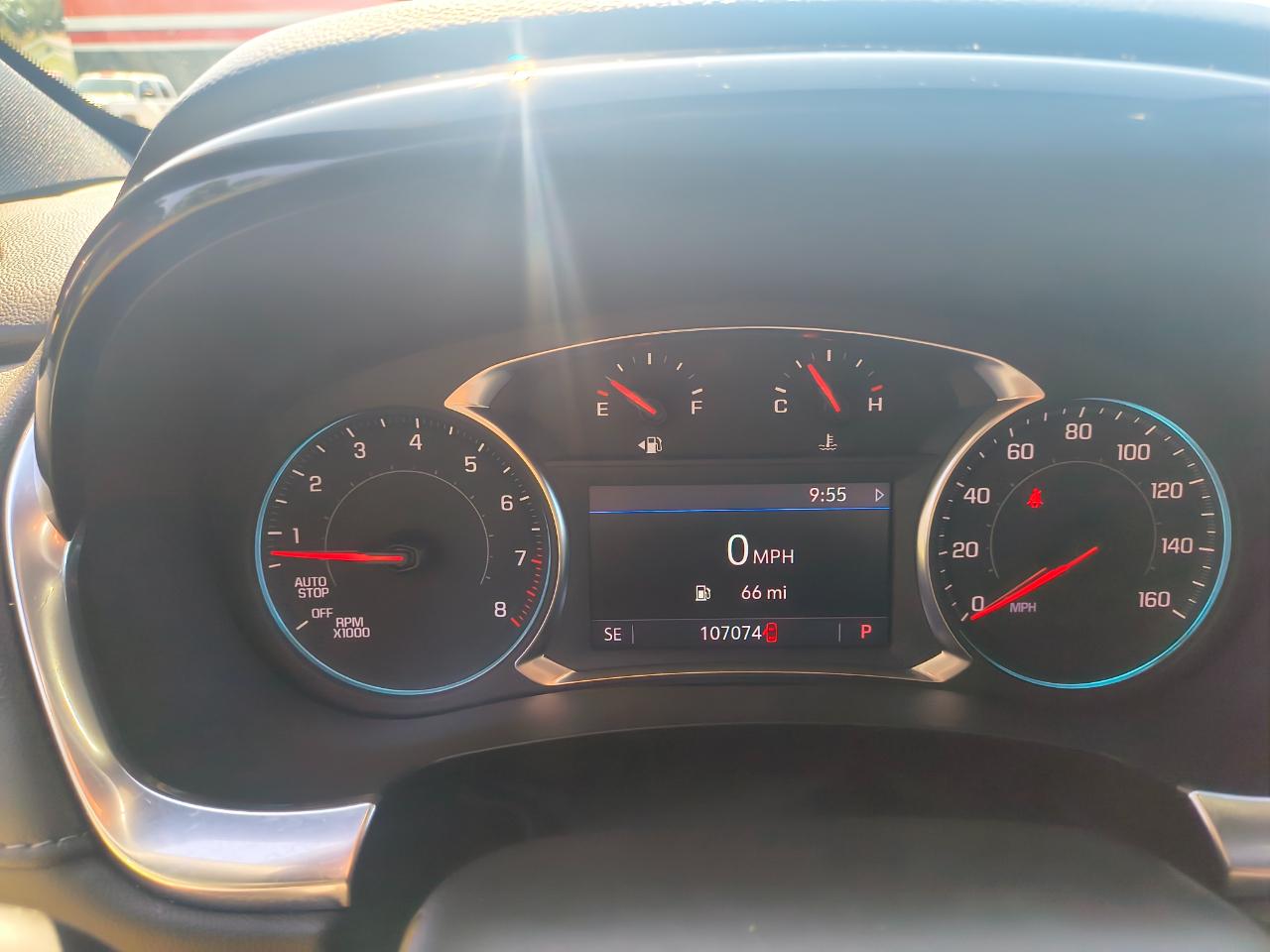 Chevrolet Traverse FWD 4dr LT Cloth w/1LT 2023