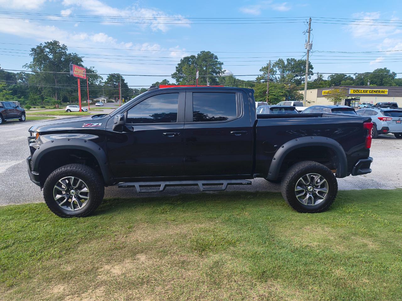 Chevrolet Silverado 1500 4WD Crew Cab 147" RST 2021
