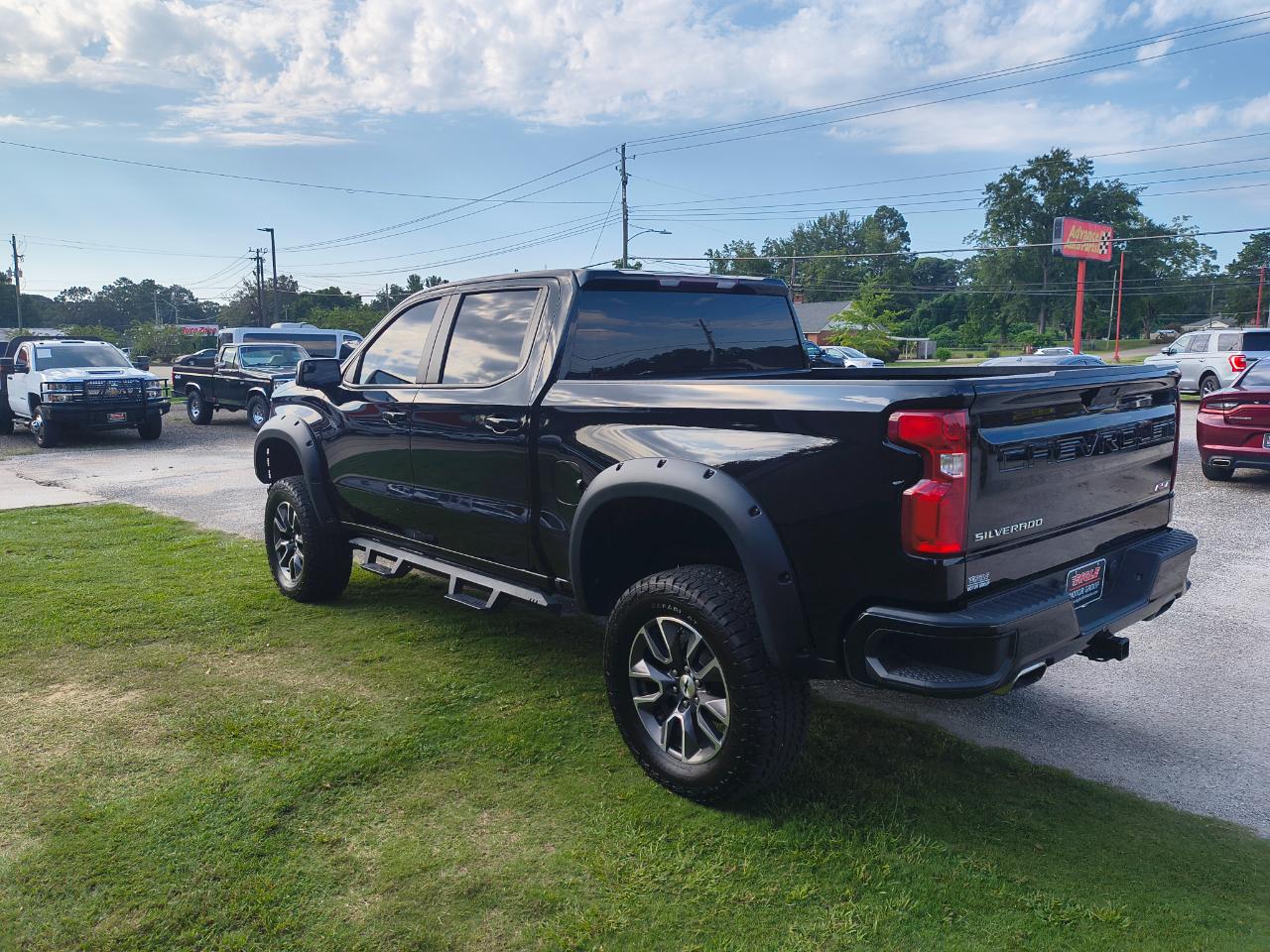 Chevrolet Silverado 1500 4WD Crew Cab 147" RST 2021