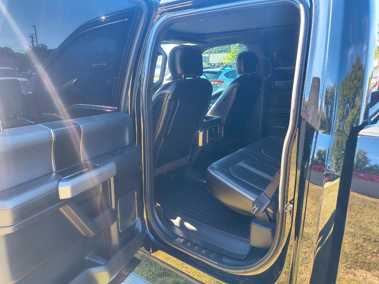 Ford F-150 Platinum 4WD SuperCrew 5.5' Box 2018