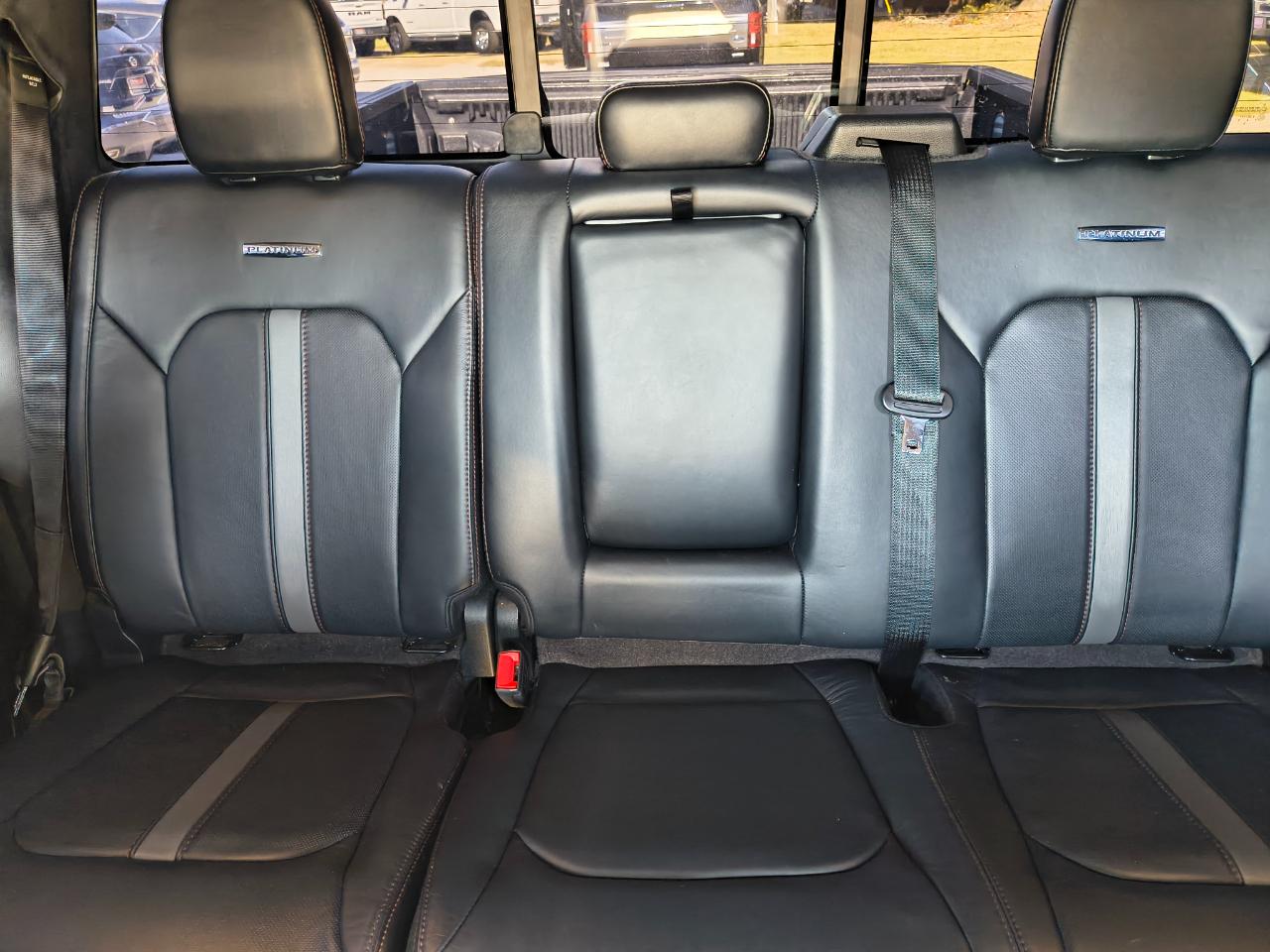 Ford F-150 Platinum 4WD SuperCrew 5.5' Box 2018