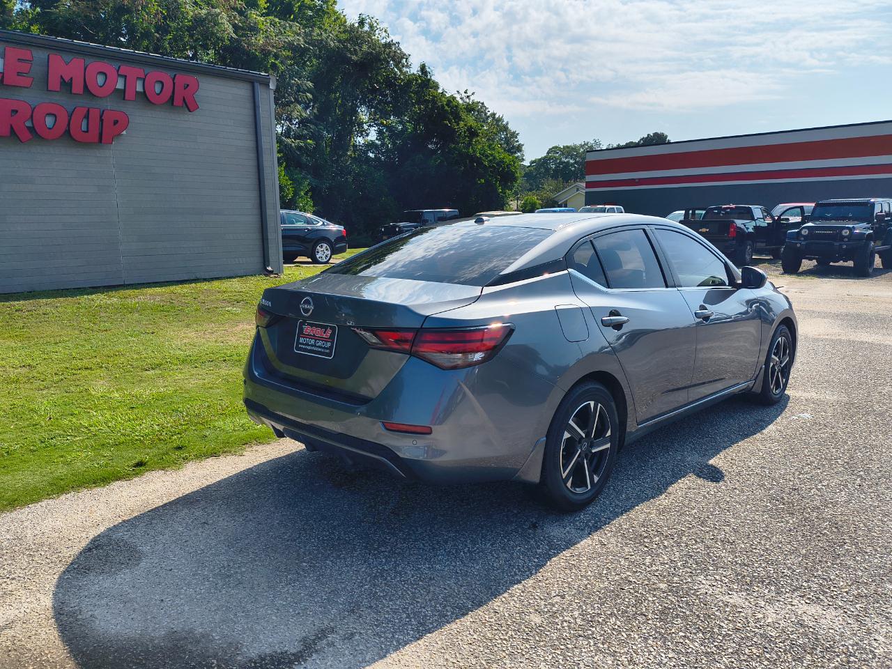 Nissan Sentra SV CVT 2025