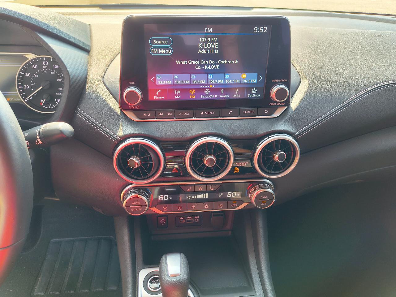 Nissan Sentra SV CVT 2025