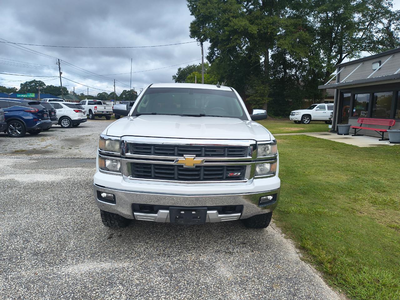 Chevrolet Silverado 1500 4WD Crew Cab 143.5" LT w/2LT 2015