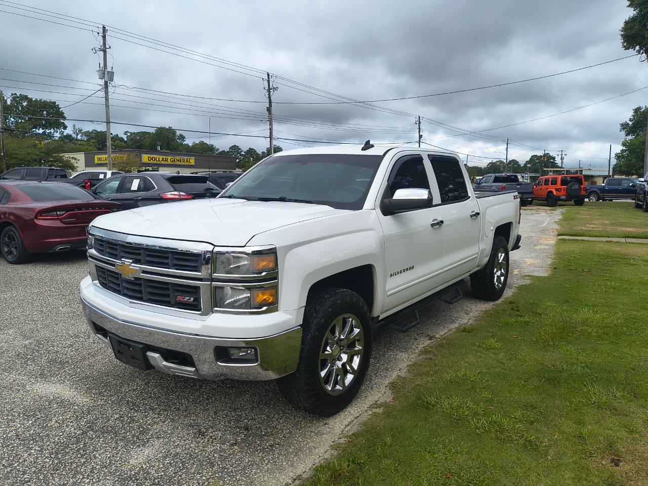 Chevrolet Silverado 1500 4WD Crew Cab 143.5" LT w/2LT 2015