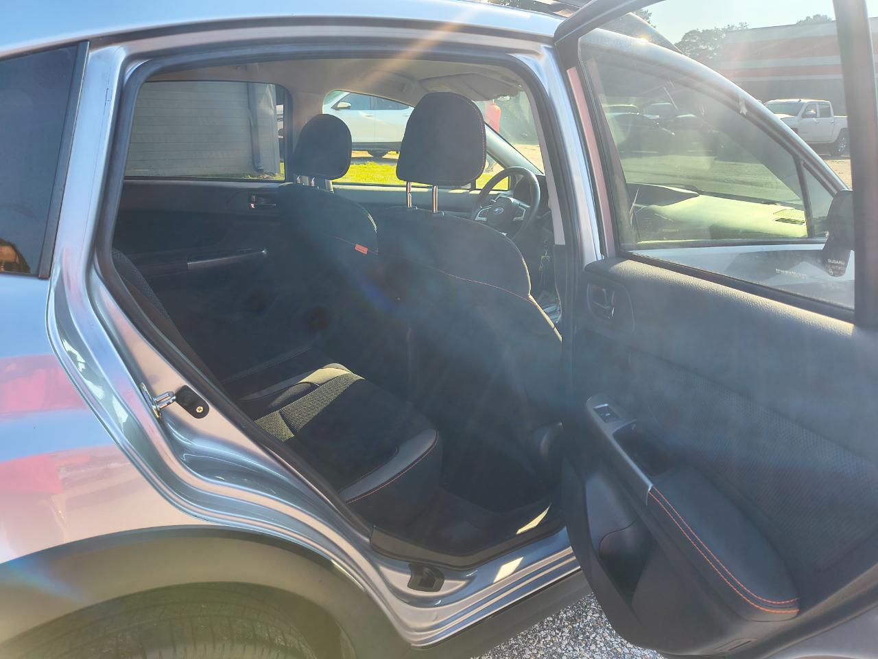 Subaru Crosstrek 5dr CVT 2.0i Premium 2016
