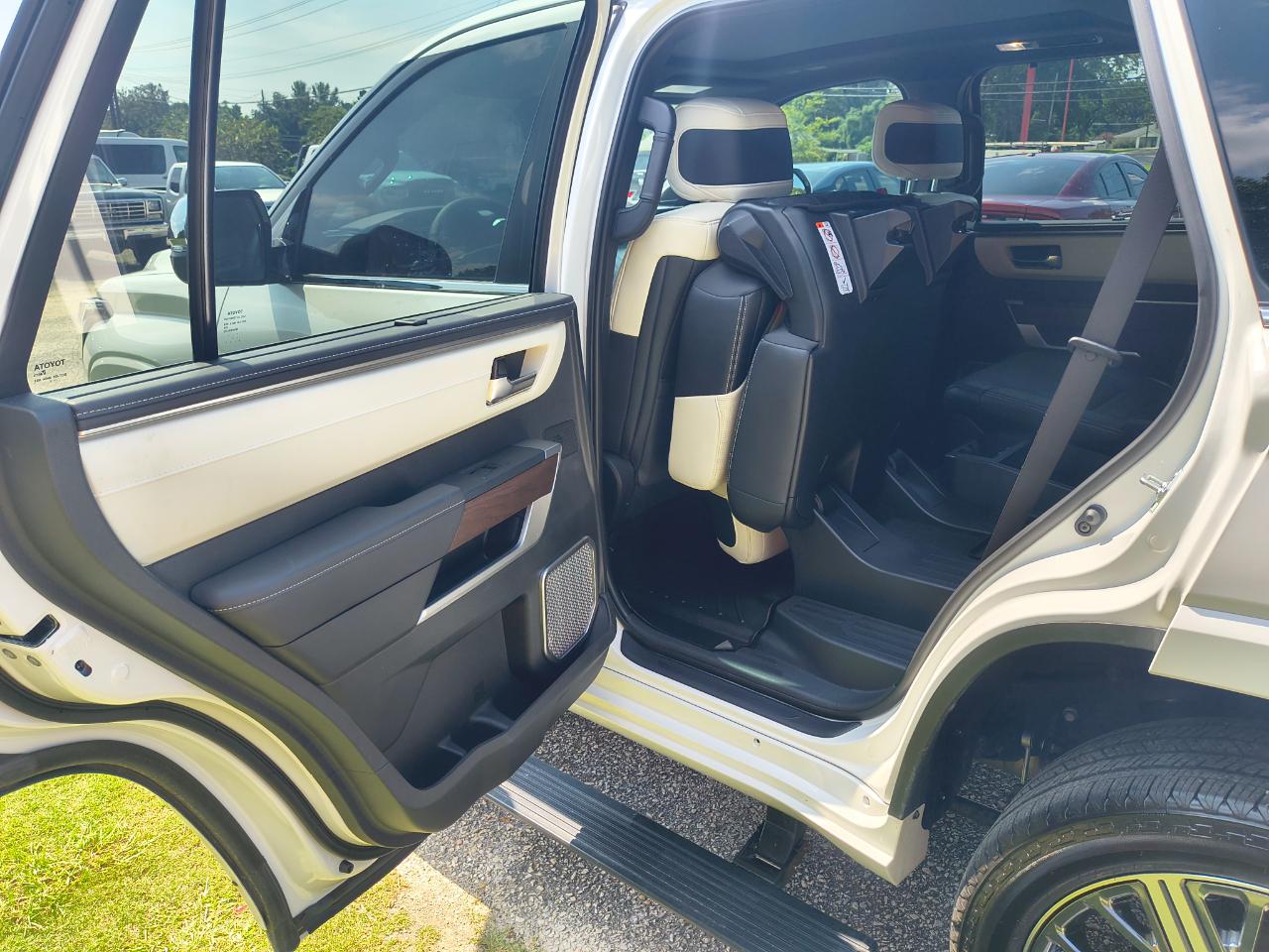 Toyota Sequoia 1794 Edition 4WD (Natl) 2025