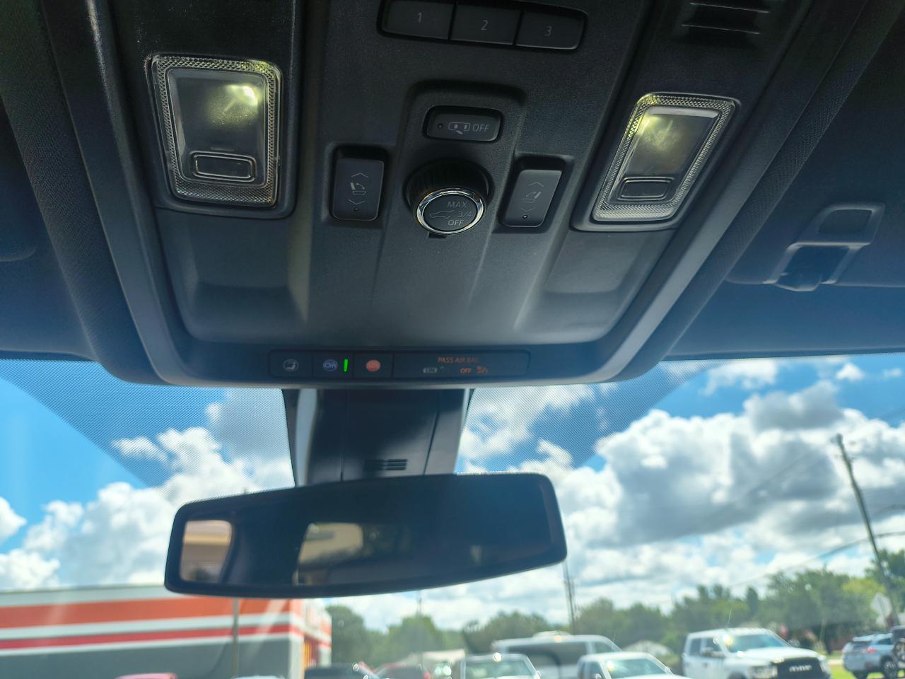 Chevrolet Tahoe 4WD 4dr Z71 2021