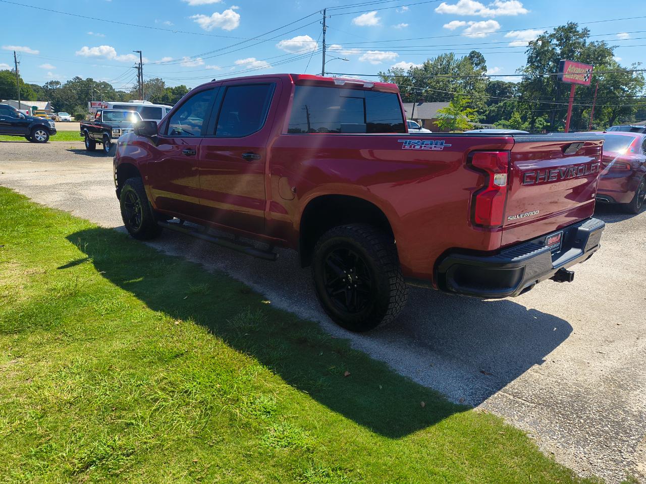 Chevrolet Silverado 1500 4WD Crew Cab 147" LT Trail Boss 2021