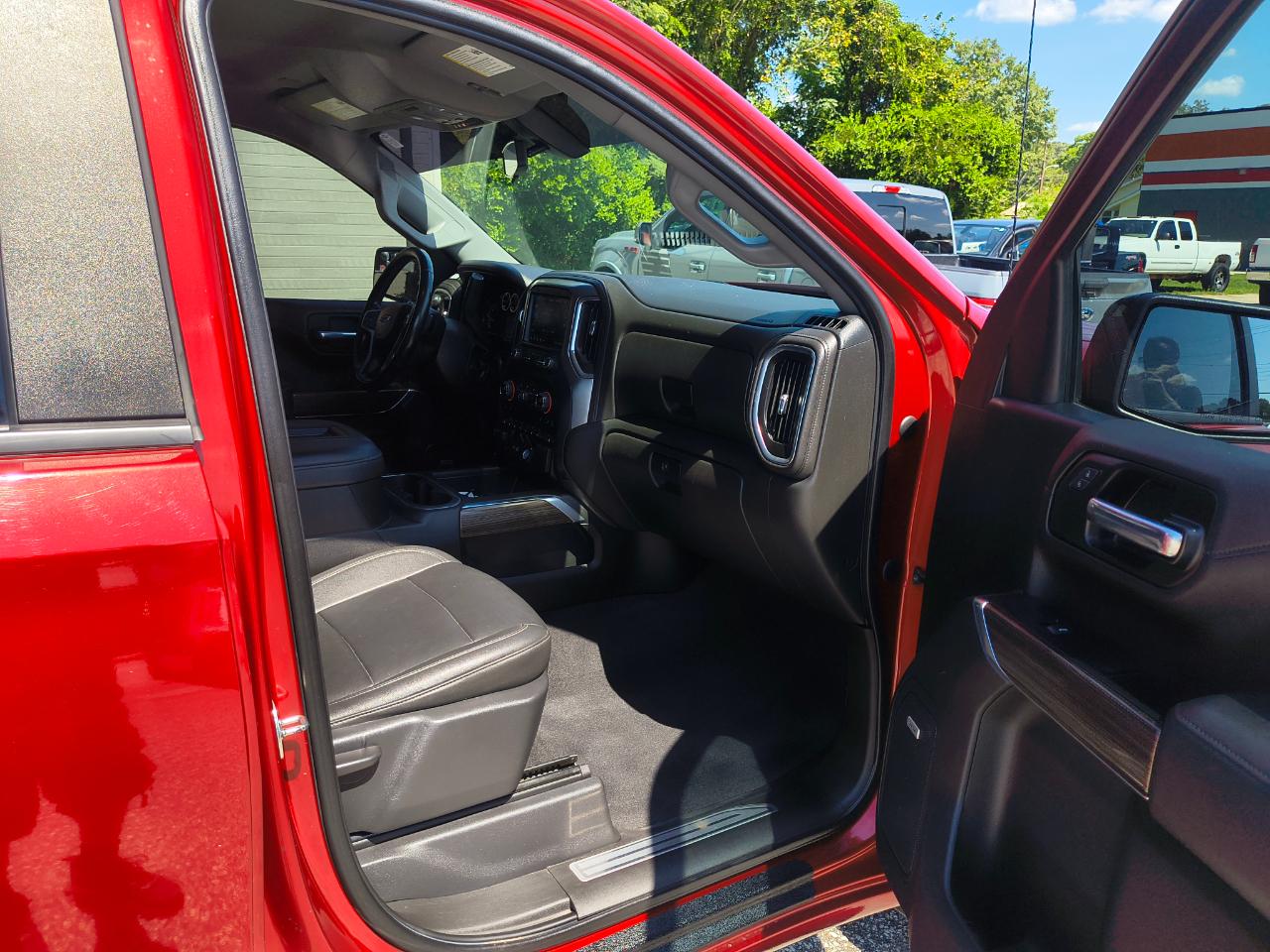 Chevrolet Silverado 1500 4WD Crew Cab 147" LT Trail Boss 2021