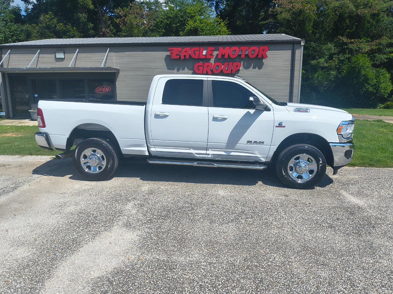 2022 RAM 2500 Big Horn 4x4 Crew Cab 6'4" Box