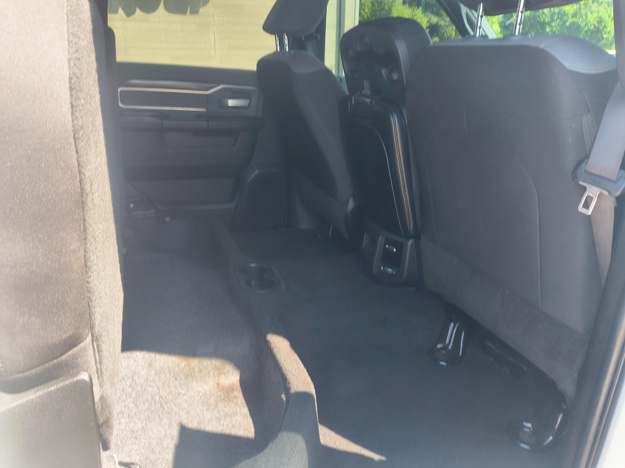 RAM 2500 Big Horn 4x4 Crew Cab 6'4" Box 2022