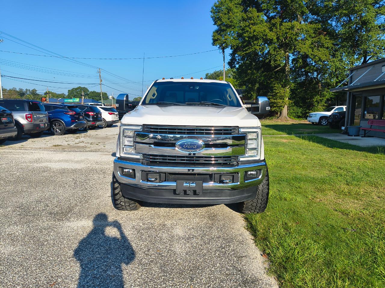 Ford Super Duty F-350 DRW King Ranch 4WD Crew Cab 8' Box 2018