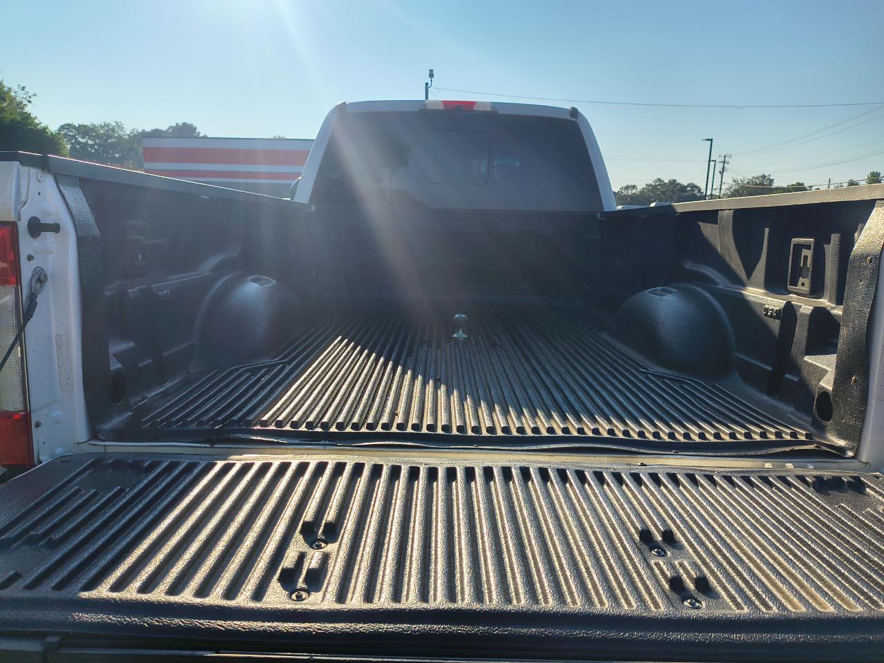 Ford Super Duty F-350 DRW King Ranch 4WD Crew Cab 8' Box 2018