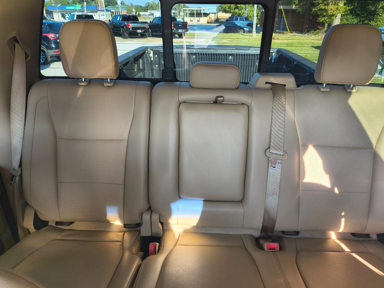 Ford Super Duty F-350 DRW King Ranch 4WD Crew Cab 8' Box 2018