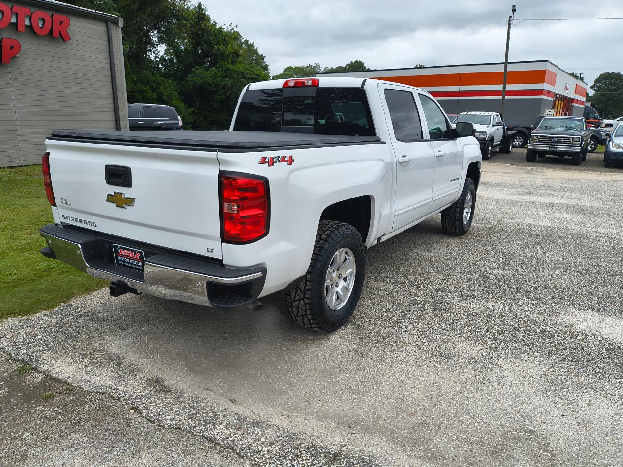Chevrolet Silverado 1500 4WD Crew Cab 143.5" LT w/1LT 2018