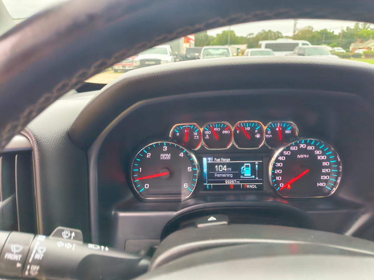 Chevrolet Silverado 1500 4WD Crew Cab 143.5" LT w/1LT 2018