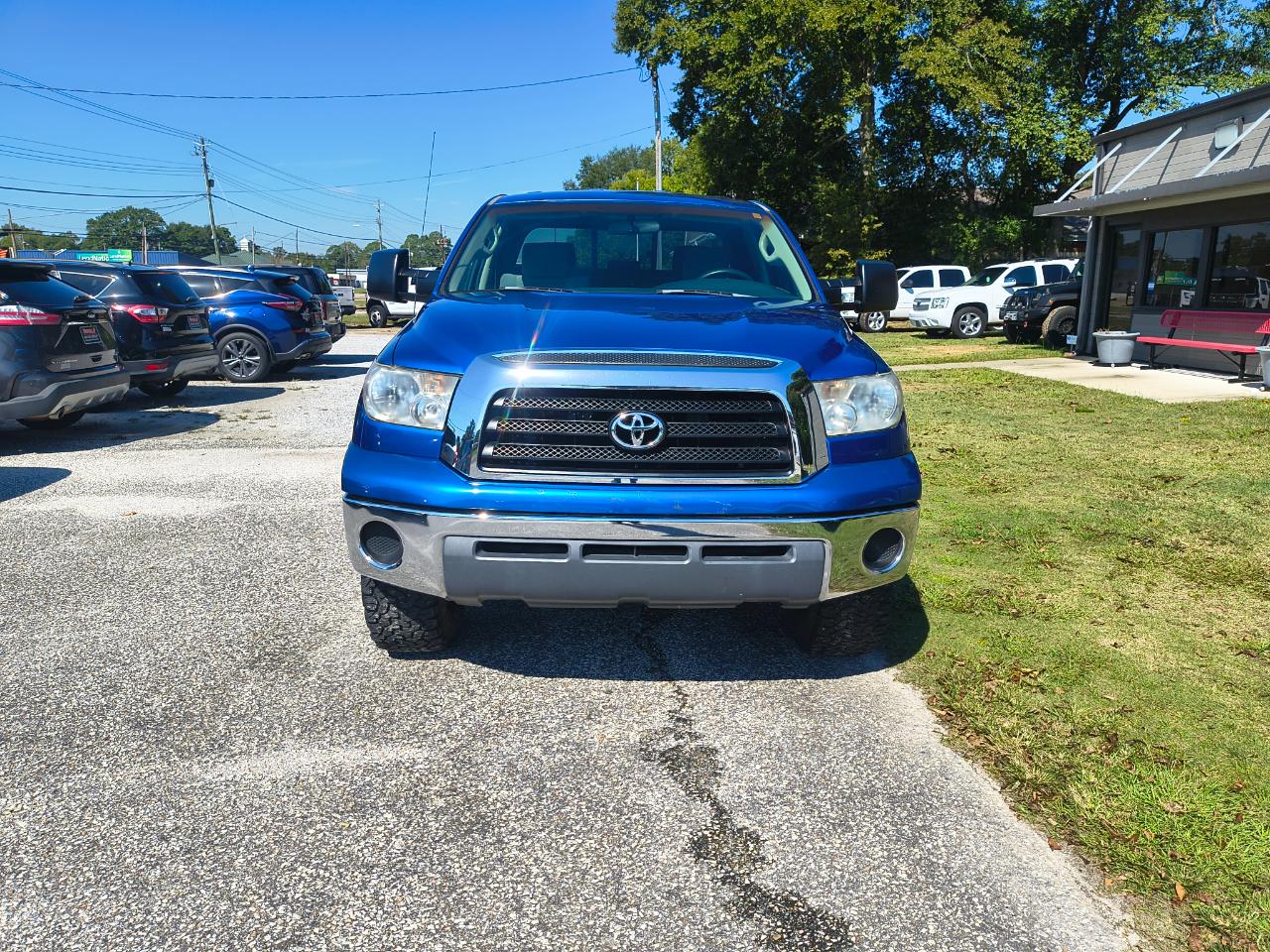 Toyota Tundra 4WD Double 145.7" 5.7L V8 SR5 (Natl 2007