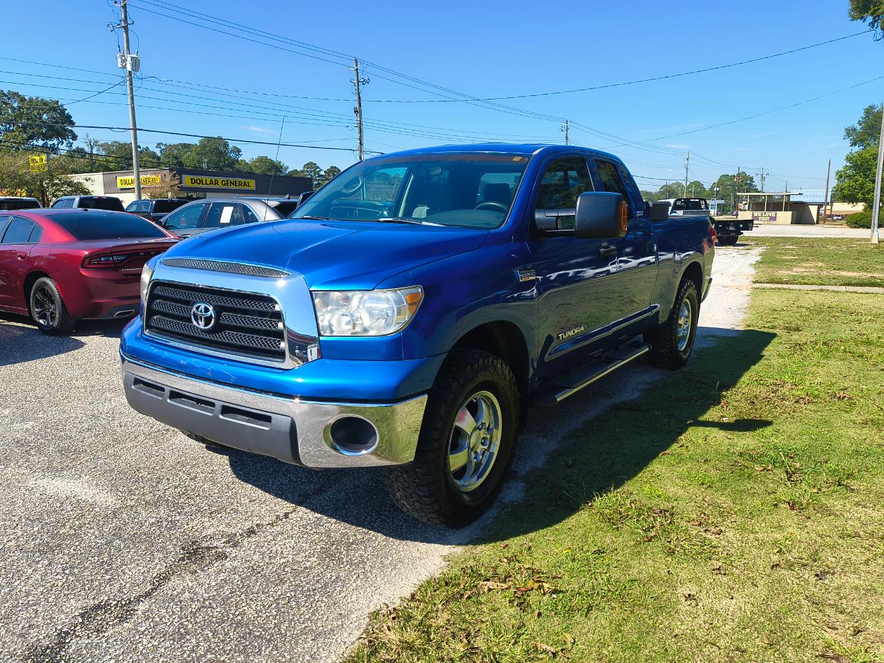 Toyota Tundra 4WD Double 145.7" 5.7L V8 SR5 (Natl 2007