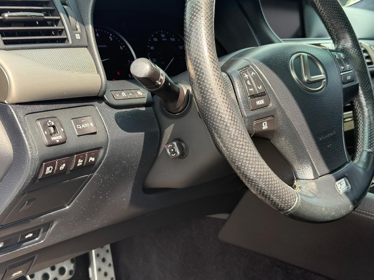 Lexus LS 460 Luxury Sedan 2014
