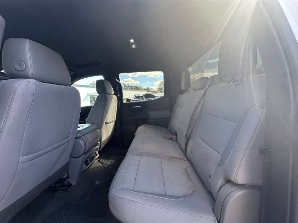 Chevrolet Silverado 1500 LT Crew Cab 2WD 2021