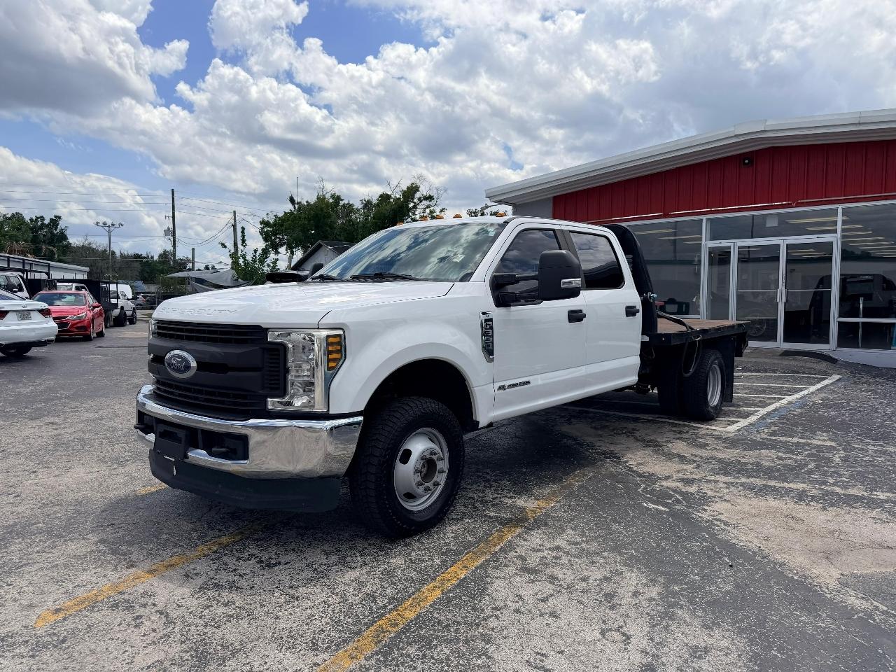 Ford F-350 SD XL Crew Cab DRW 4WD 2019
