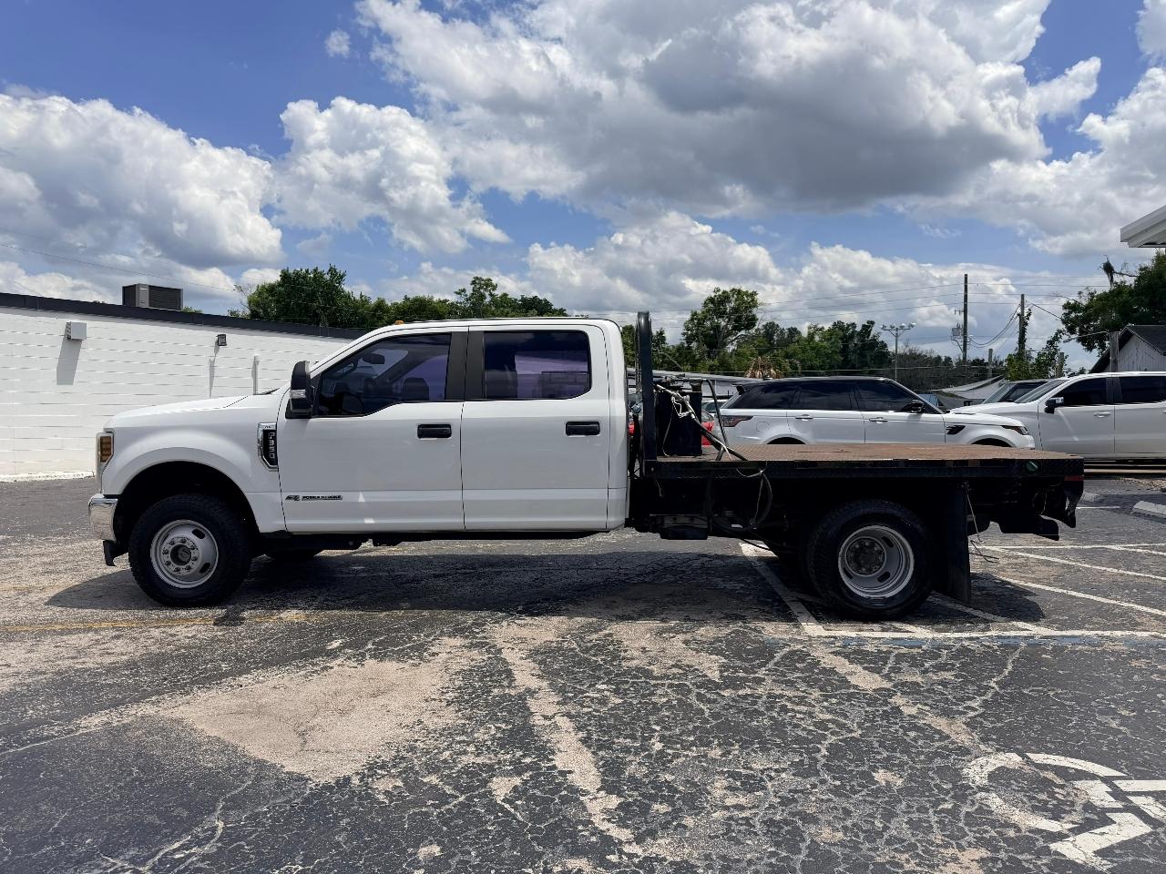 Ford F-350 SD XL Crew Cab DRW 4WD 2019