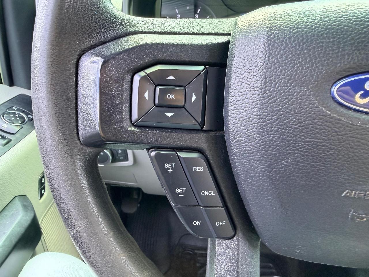 Ford F-350 SD XL Crew Cab DRW 4WD 2019