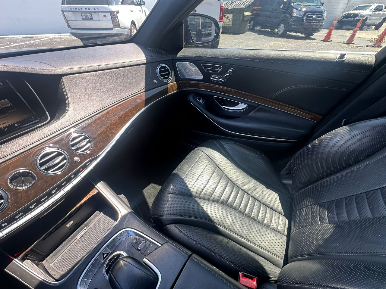 Mercedes-Benz S-Class S550 2014 Mercedes-Benz S-Class S550 2014
