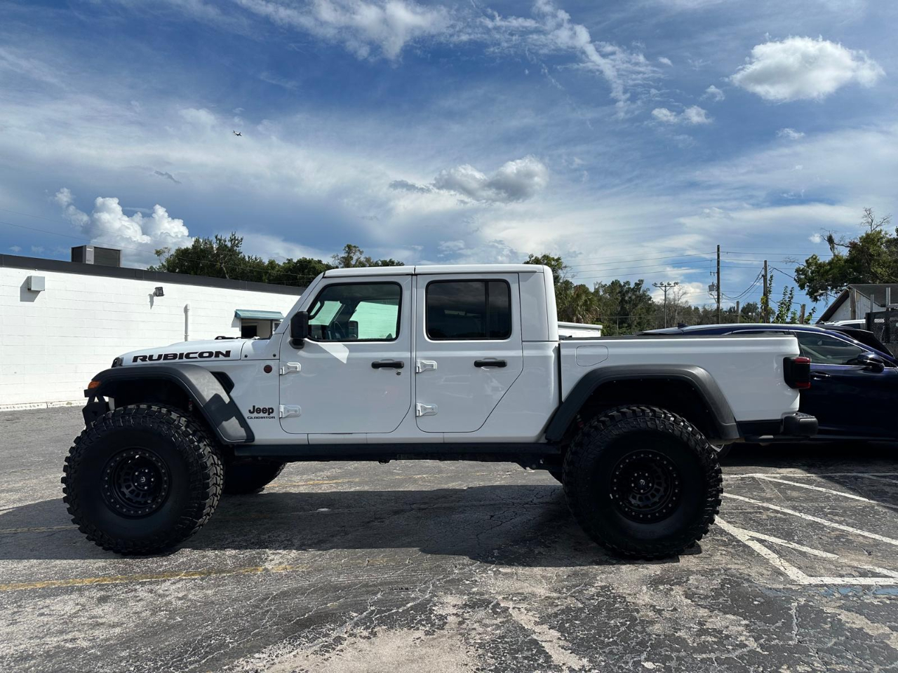 2021 Jeep Gladiator Rubicon photo 4