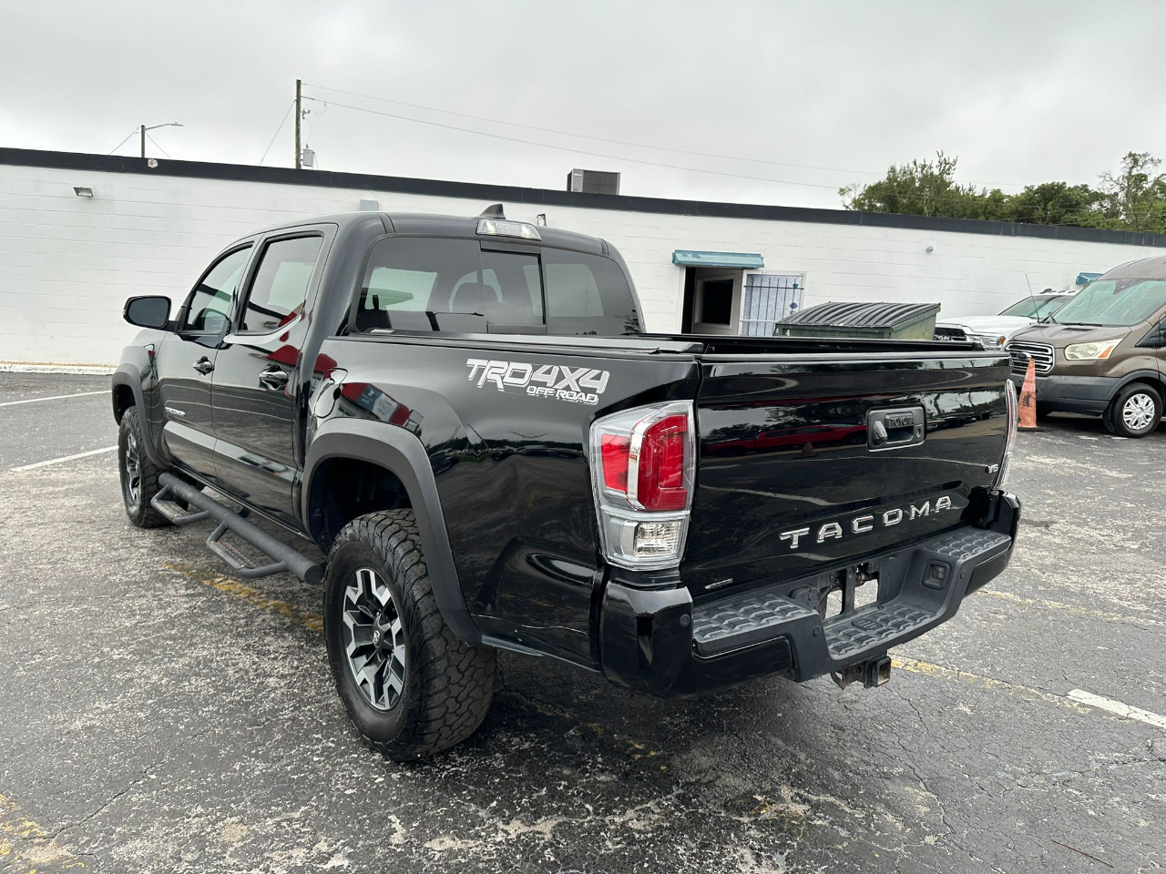 Toyota Tacoma SR5 Double Cab Long Bed V6 6AT 4WD 2020 Toyota Tacoma SR5 Double Cab Long Bed V6 6AT 4WD 2020