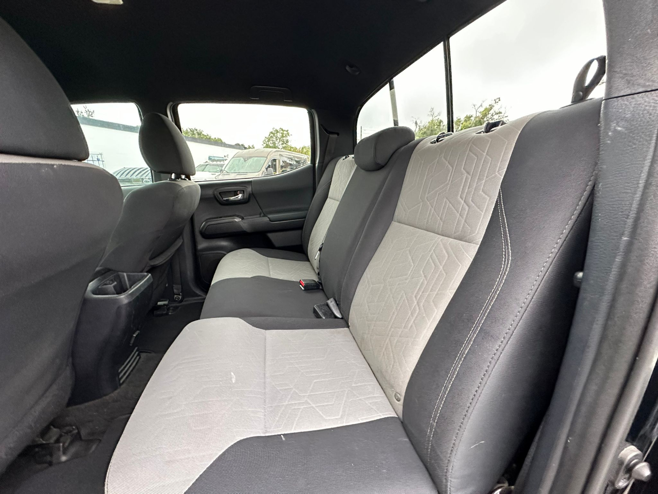 Toyota Tacoma SR5 Double Cab Long Bed V6 6AT 4WD 2020 Toyota Tacoma SR5 Double Cab Long Bed V6 6AT 4WD 2020