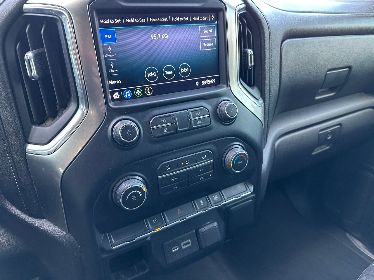 Chevrolet Silverado 1500 LT Double Cab 4WD 2020 Chevrolet Silverado 1500 LT Double Cab 4WD 2020