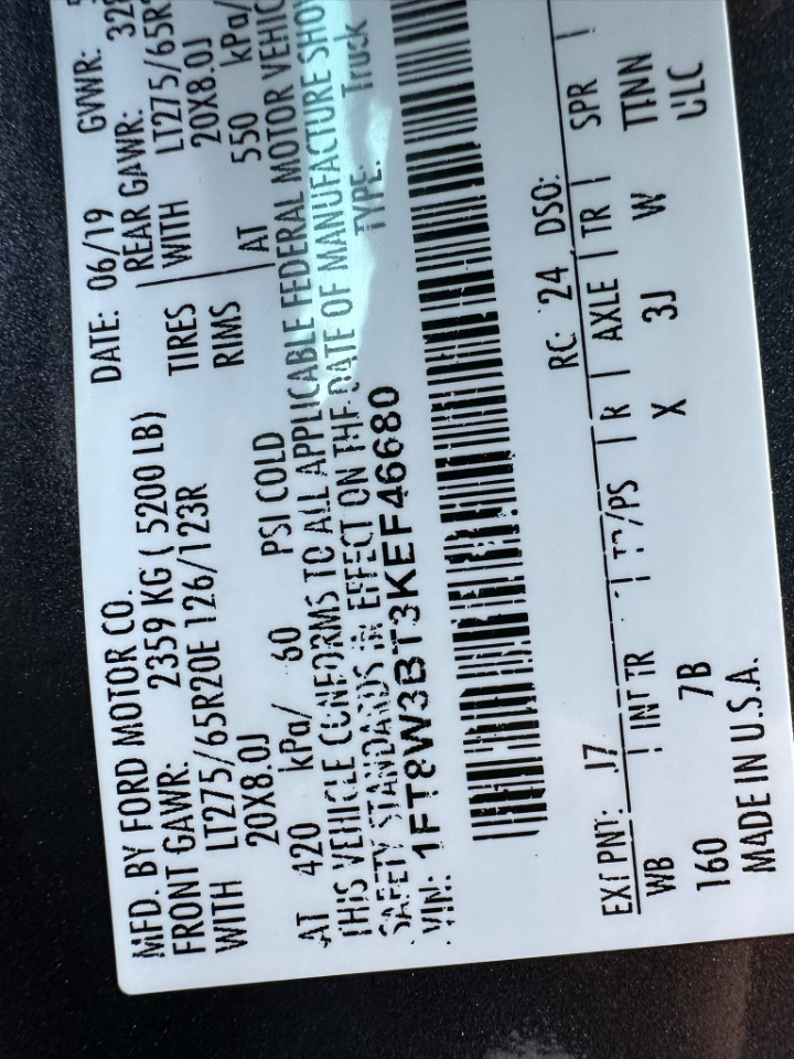 Ford F-350 SD Platinum Crew Cab 4WD 2019 Ford F-350 SD Platinum Crew Cab 4WD 2019