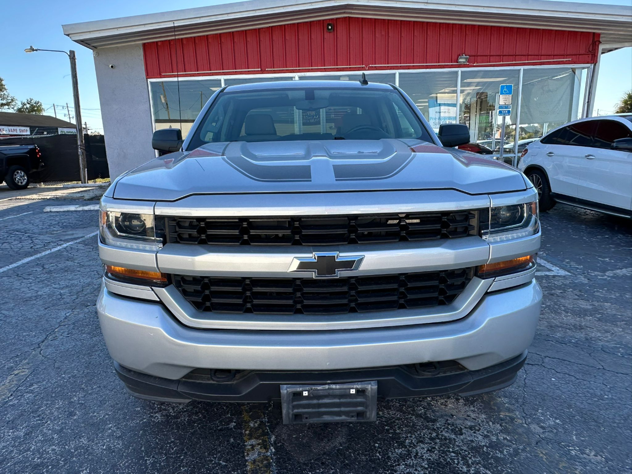 Chevrolet Silverado 1500 Work Truck Double Cab 4WD 2018 Chevrolet Silverado 1500 Work Truck Double Cab 4WD 2018