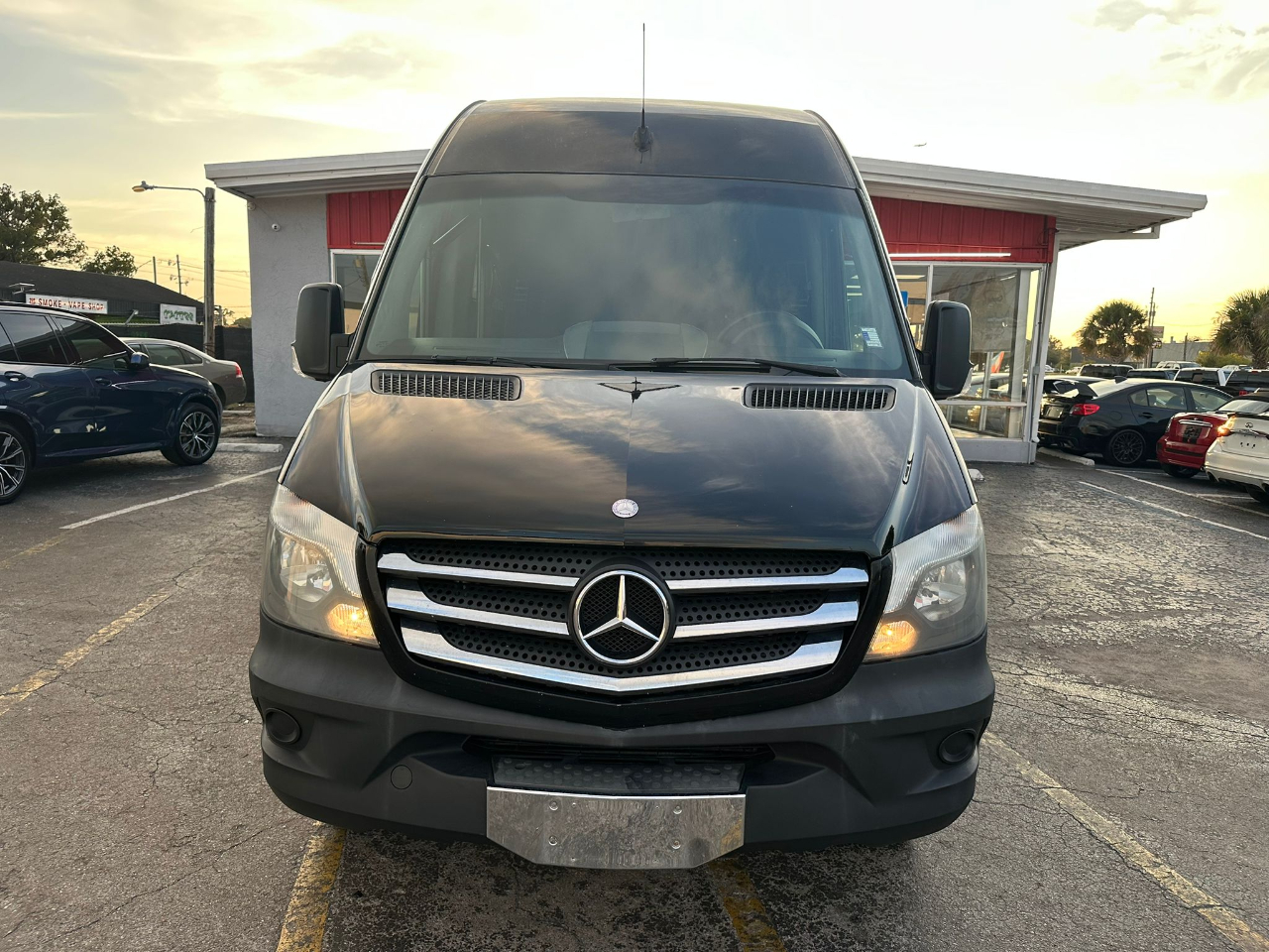 Mercedes-Benz Sprinter 3500 High Roof 170-in. WB 2015