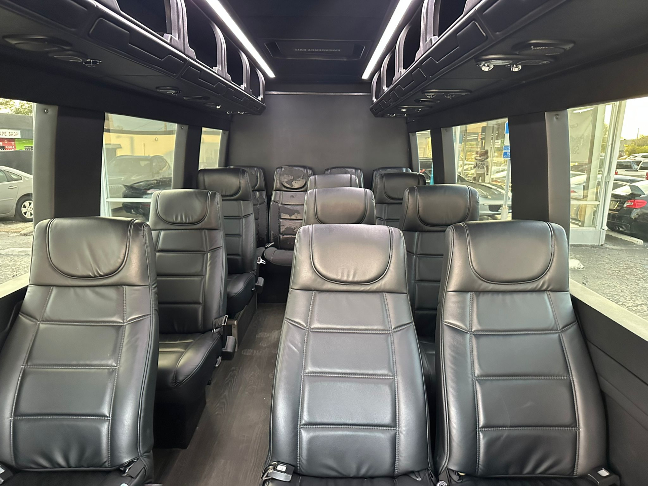 Mercedes-Benz Sprinter 3500 High Roof 170-in. WB 2015