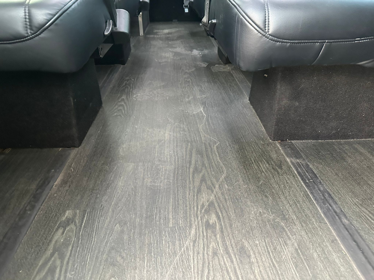 Mercedes-Benz Sprinter 3500 High Roof 170-in. WB 2015