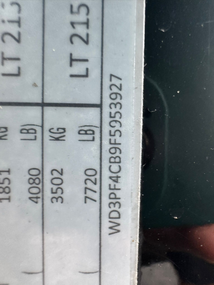 Mercedes-Benz Sprinter 3500 High Roof 170-in. WB 2015