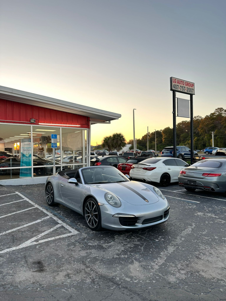 Porsche 911 Carrera Cabriolet 2015