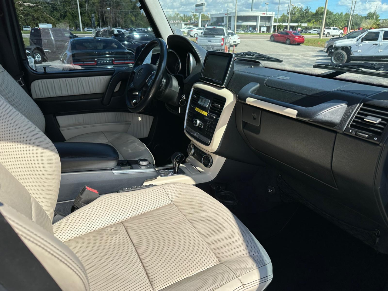 Mercedes-Benz G-Class G550 4MATIC 2015